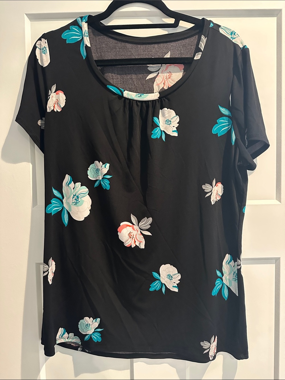 Worthington Floral Short Sleeve Scoop Neck Top - Black/Teal